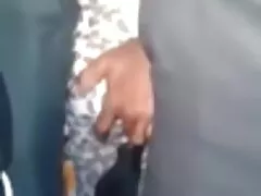 با یک نگاه هیجان کانال سکسی موبوگرام زده ، عوضی خروس مرد را می خورد