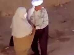 دوست دختر جوان با صدای کانال سکسی موبوگرام انفجار خوب