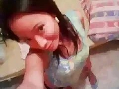 عیار جوان سوراخ سکس موبوگرام خود را چکش می کند