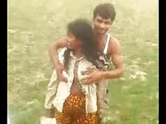 شخص سخت زیر پا لعنتی آسیا با یک کانال تلگرام کلیپ سکس ویبراتور ضخیم